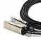 1M(3.3ft) 无源 AWG30 40GBASE QSFP+ 至 4 XFP 分支电缆