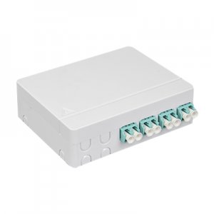 4芯 SC 或 8芯 LC 墙壁插座光纤端接盒，带尾纤和适配器