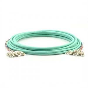 1.5米 LC UPC - LC UPC 50/125 OM3 多模 12 芯多芯预接式光纤跳线 0.9mm PVC 护套